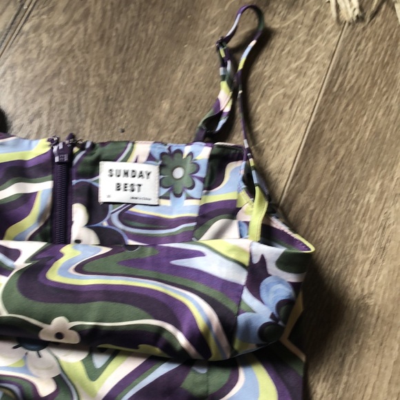 Sunday Best Floral Dress - Size 00 - Picture 2 of 3